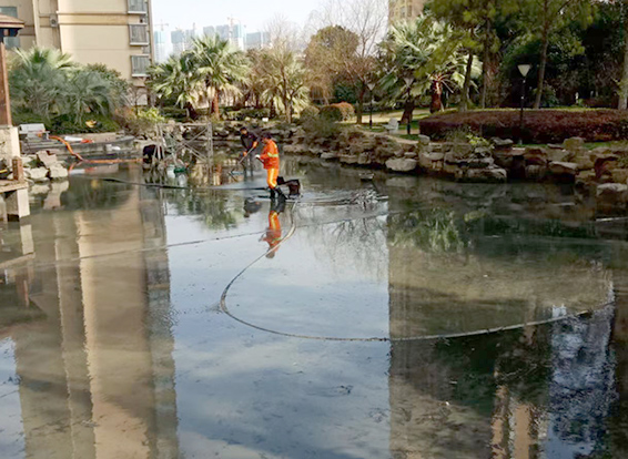 青羊景观池淤泥清理